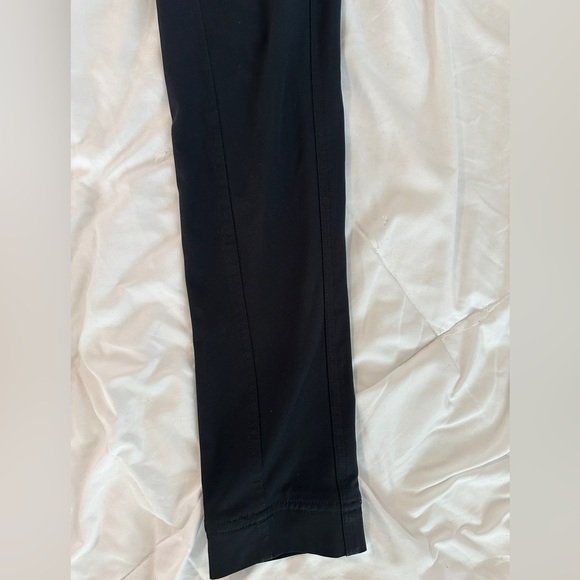 Lululemon Everyday Pants for Women. Size XS-S - Picture 5 of 13